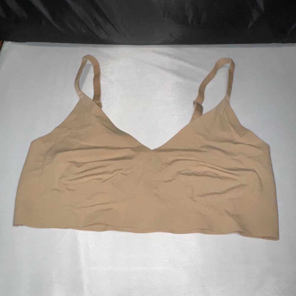 Trueandco bra True pullover large